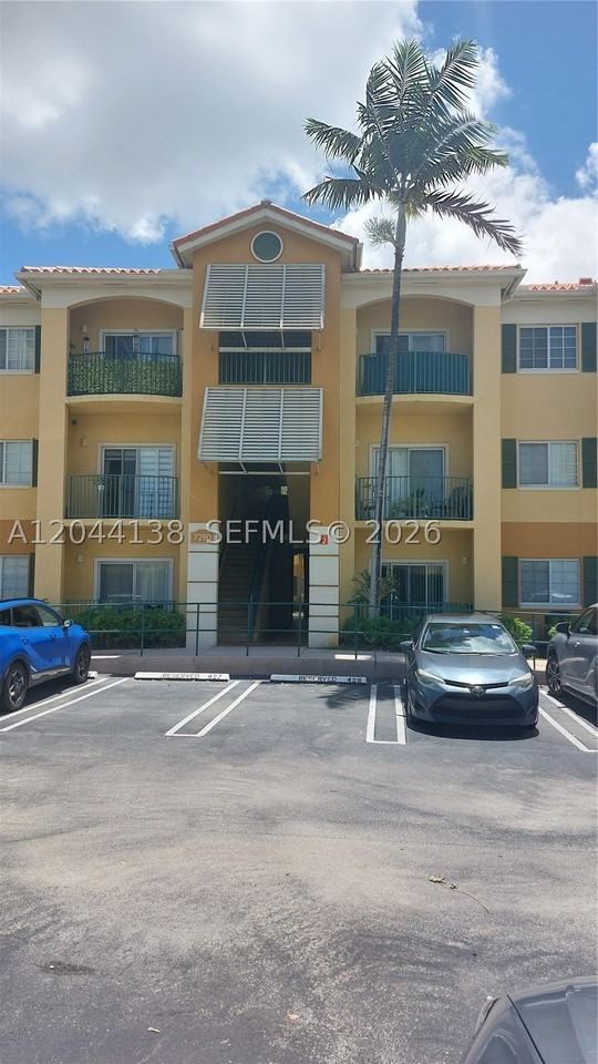 7290 Nw 114th Ave #206-7
