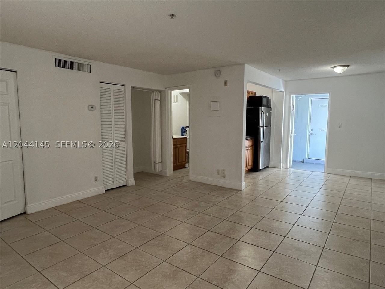 4251 Nw 5th St #126 - Photo 4 of 9