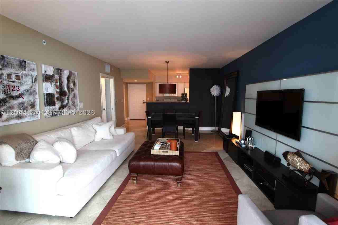 1155 Brickell Bay Dr #3107