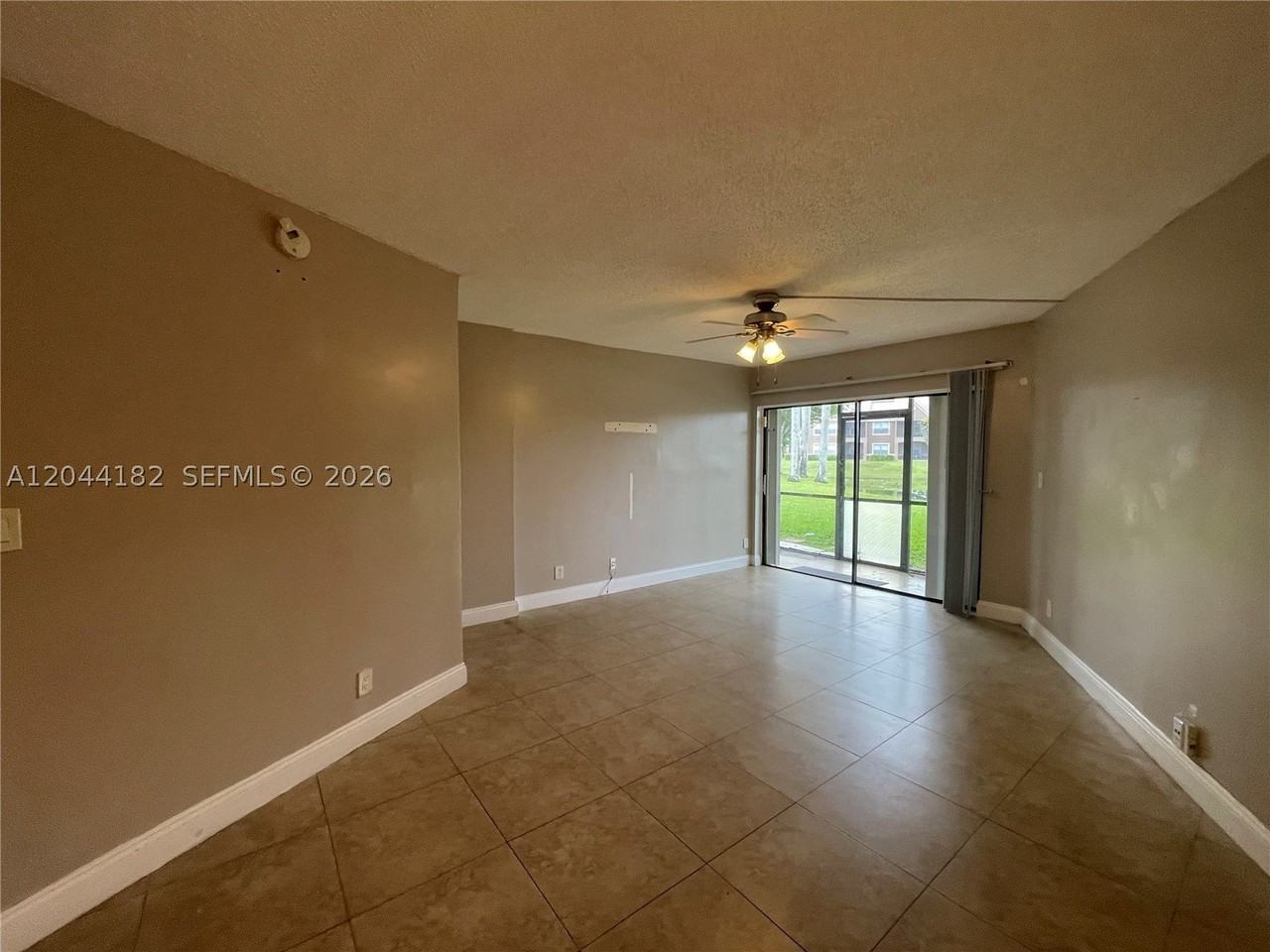 9044 Nw 28th Dr #3-106 - Photo 4 of 11
