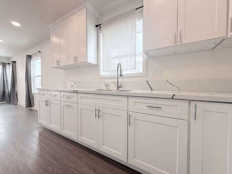 6509 State St - Photo 7 of 32