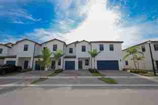 23057 Sw 129th Pl #23057 - Photo 1 of 1