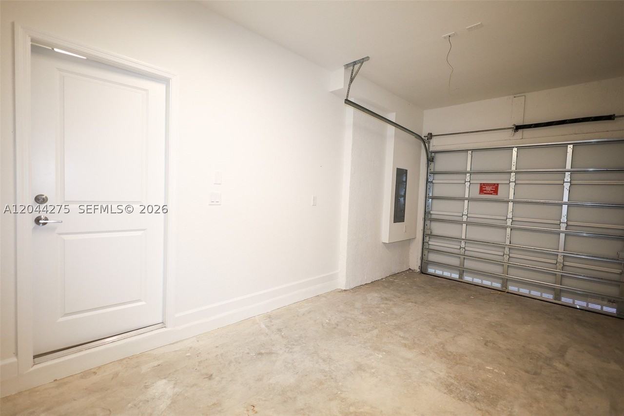 23057 Sw 129th Pl #23057 - Photo 5 of 29