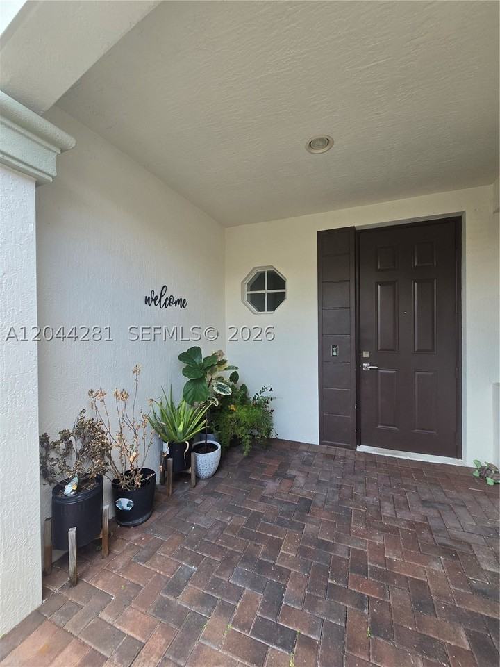 9738 Darlington Pl #9738 - Photo 4 of 50