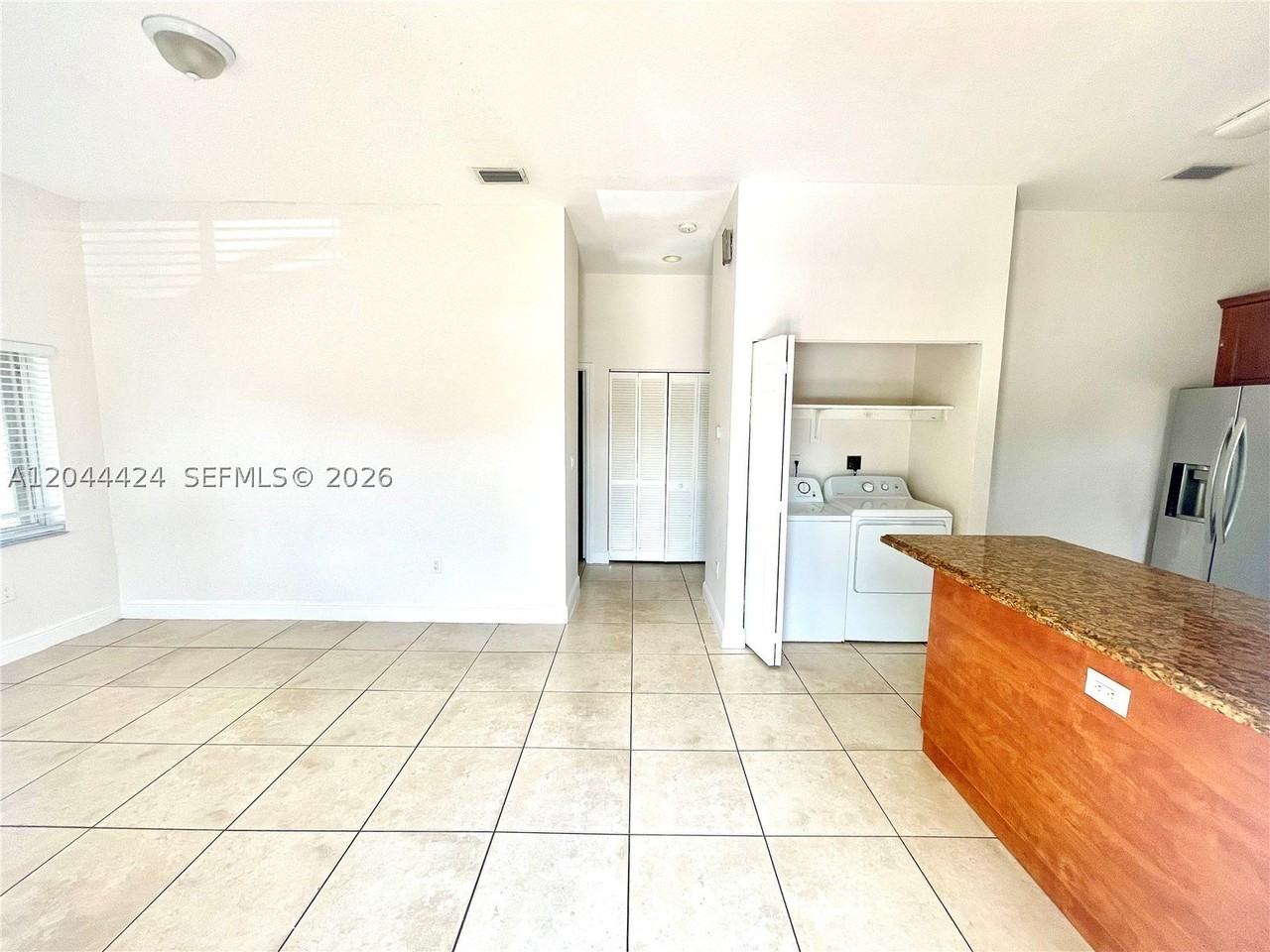 2487 W 5th Ct - Photo 2 of 16