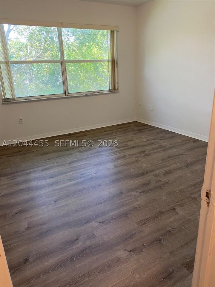 5028 Sw 141st Ave #5028 - Photo 5 of 5