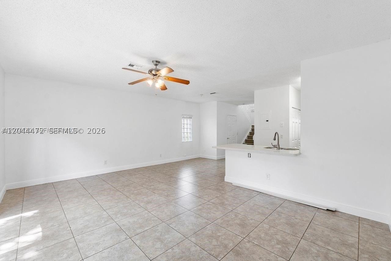 16035 Emerald Cove Rd - Photo 2 of 30