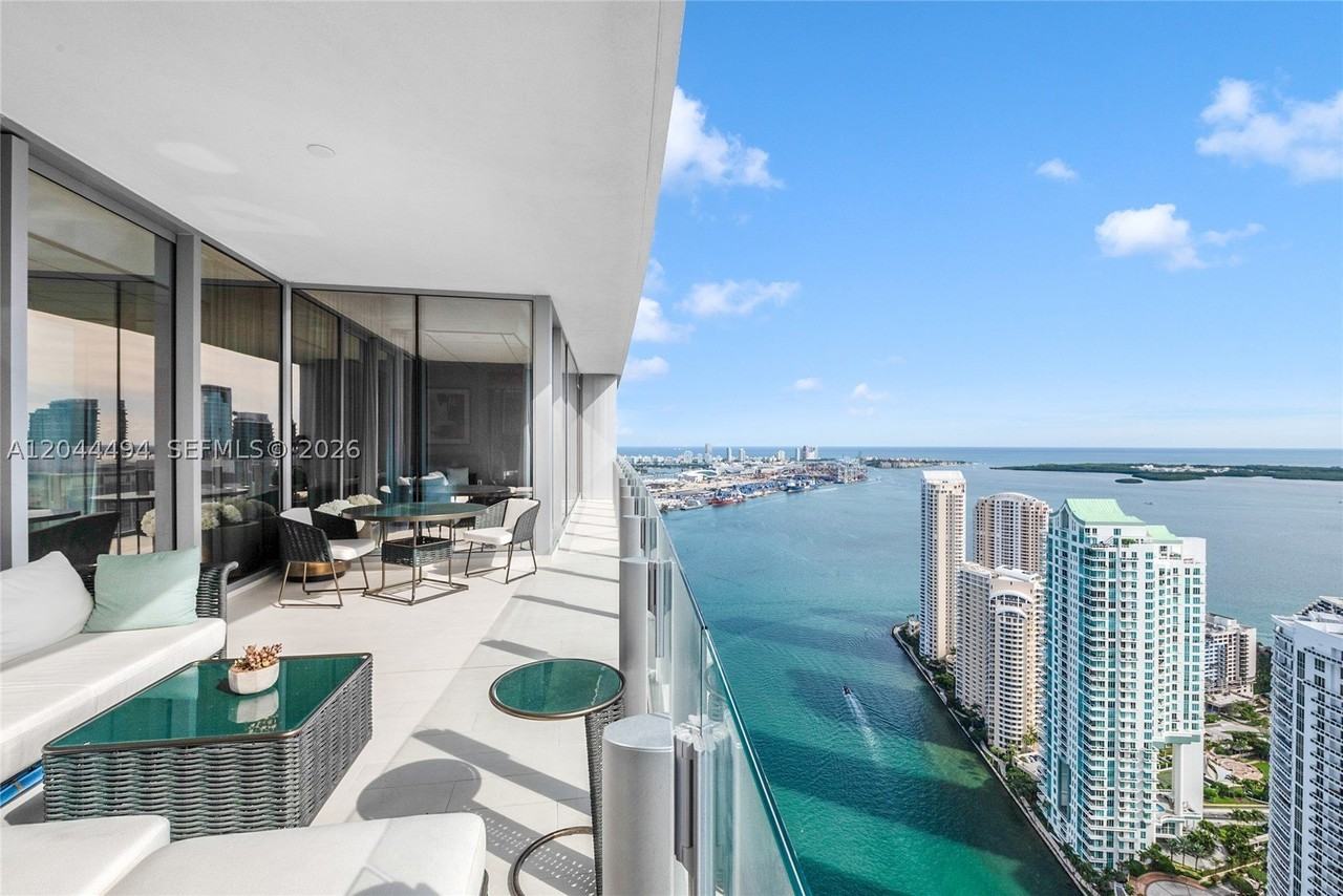 300 Biscayne Boulevard Way #5104 - Photo 2 of 36
