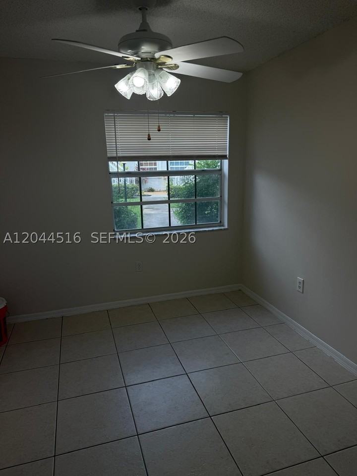 458 Ne 210th Circle Ter #101-8 - Photo 2 of 10