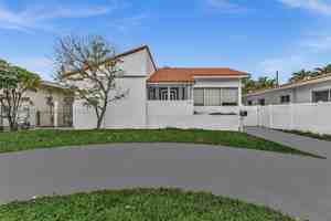 featured image of 8858 Harding Ave