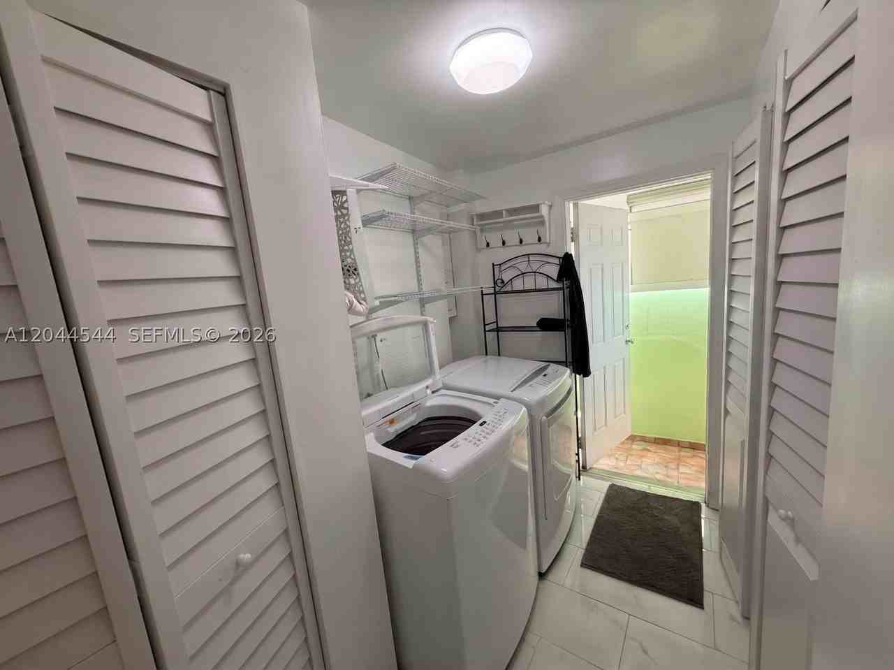 974 Se 1st St #974 - Photo 6 of 23