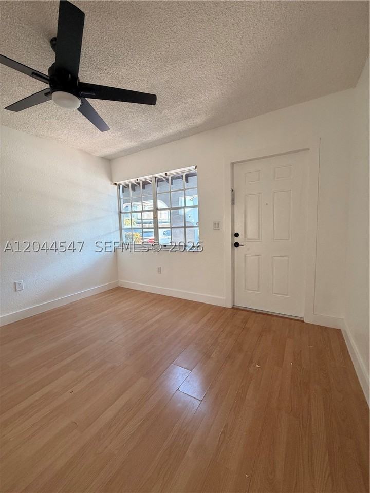 7000 Nw 173rd Dr #1805 - Photo 4 of 43