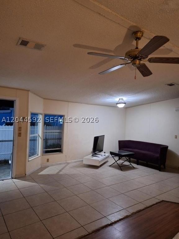 1233 Sw 130th Ave #1233 - Photo 3 of 22