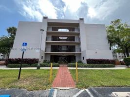 featured image of 8540 Sw 133rd Avenue Rd #123