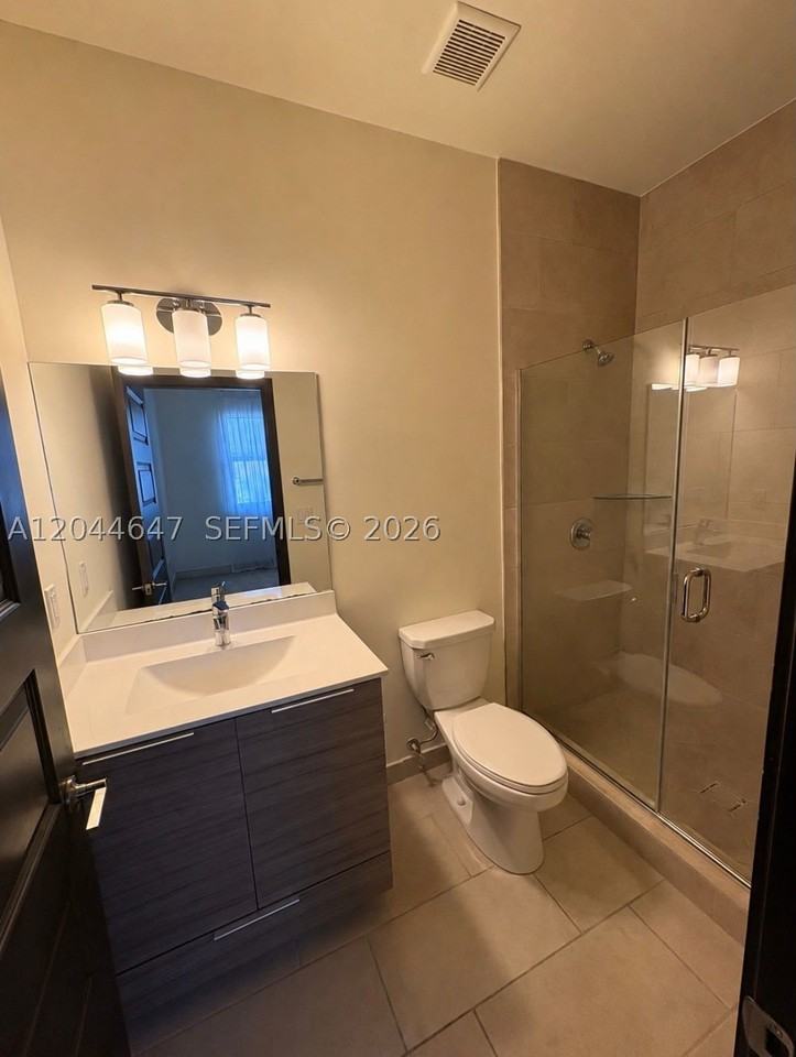 15668 Nw 91st Ct - Photo 3 of 21
