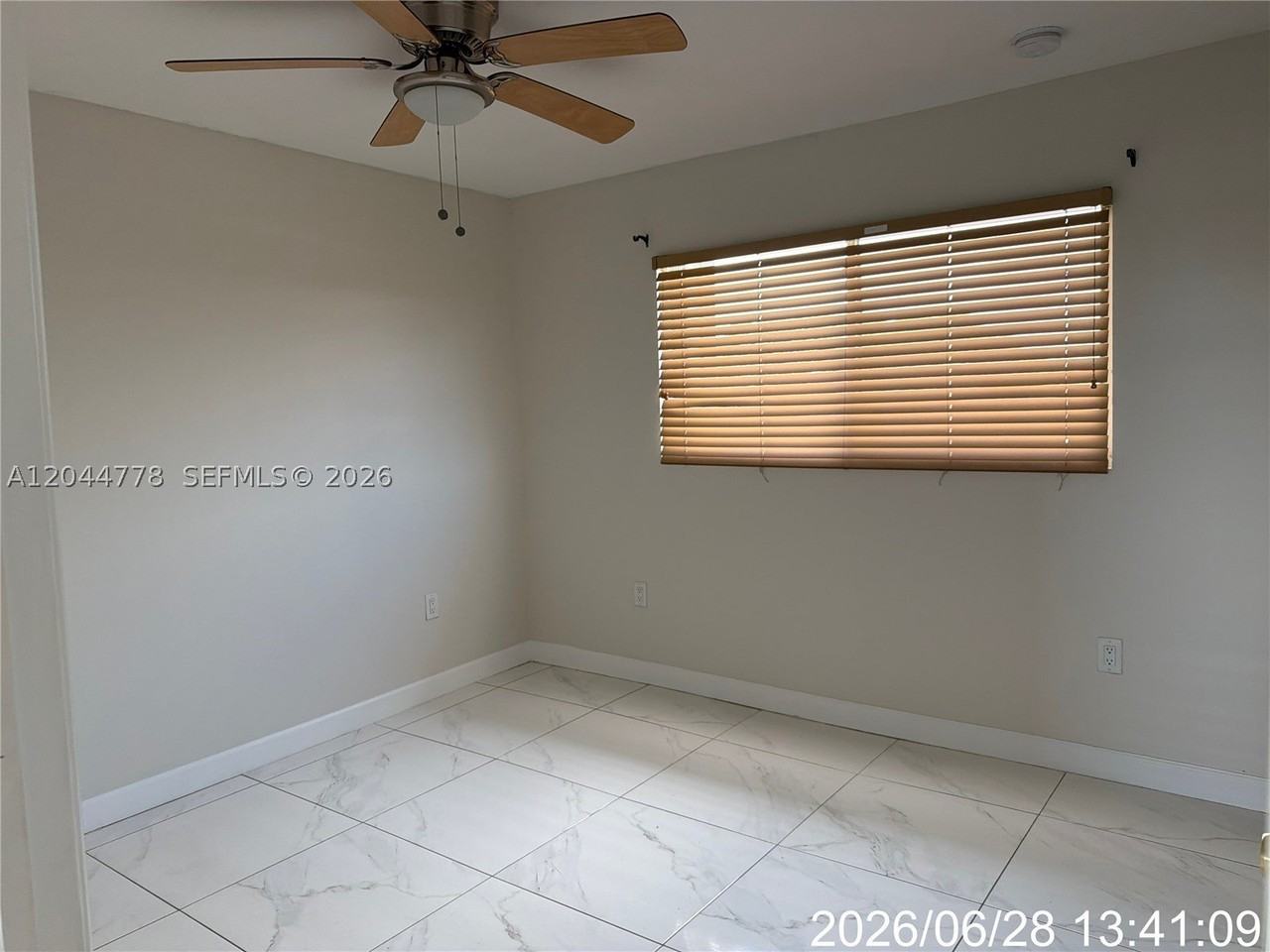 101 E 51st Pl #0 - Photo 6 of 19