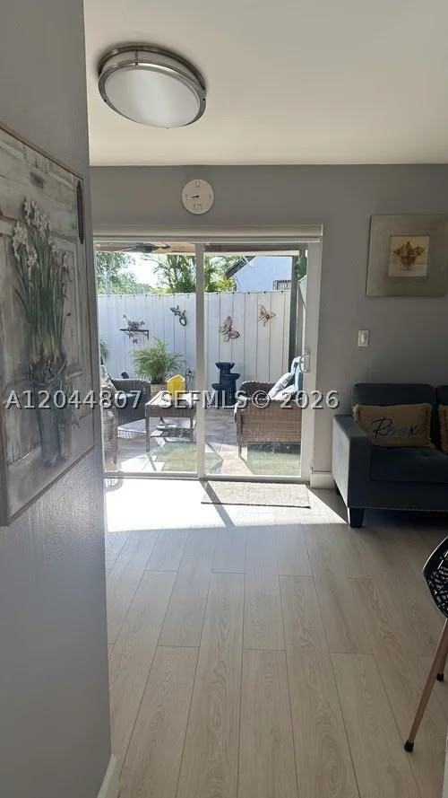 12701 Sw 70th Ln - Photo 6 of 27