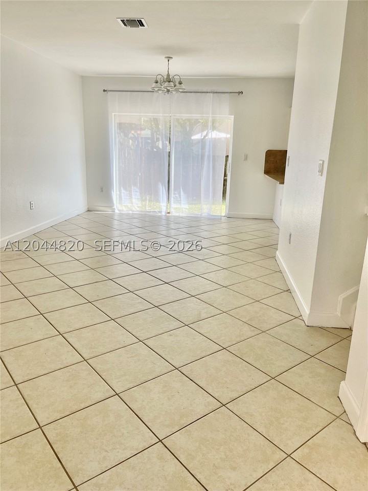 21477 Sw 85th Psge #21477 - Photo 7 of 25