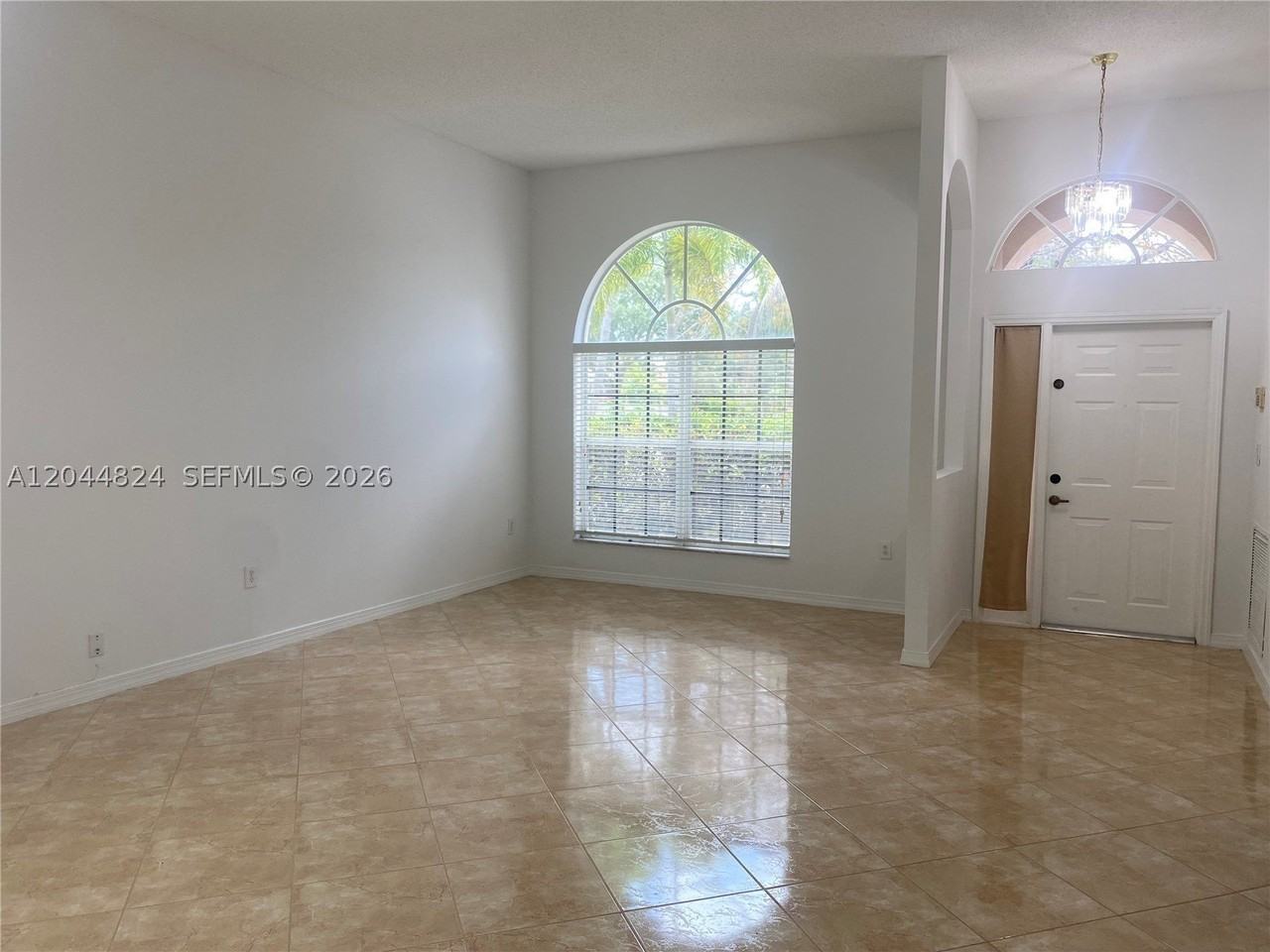 1315 Nw 143rd Ave #1315 - Photo 3 of 20