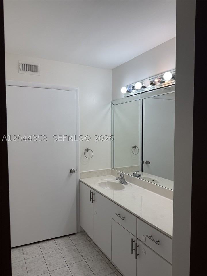 9686 Sw 138th Ave #9686 - Photo 6 of 20