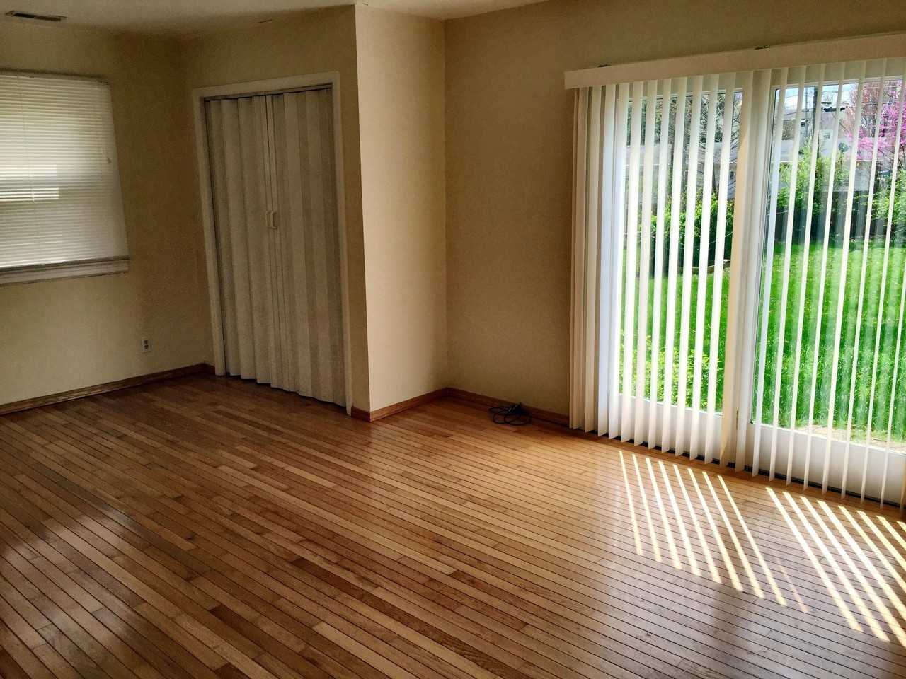 704 Fuhrmann Terrace - Photo 3 of 5