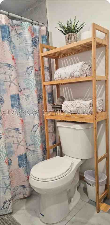 144 Nw 7th Ave #2 - Photo 6 of 8