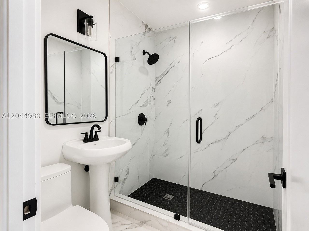 3435 Sw 91st Ave #0 - Photo 6 of 11