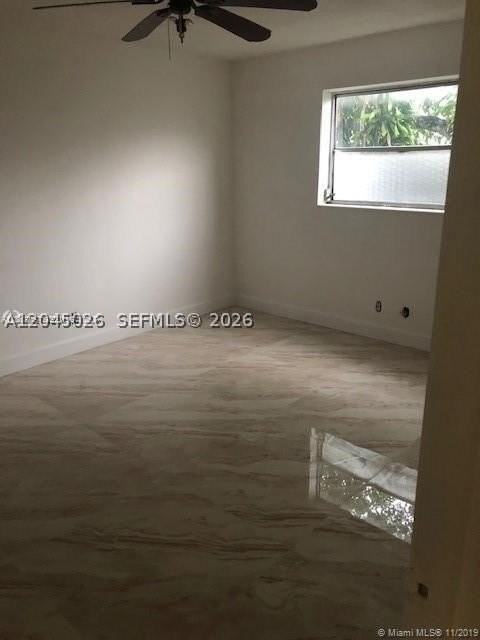 1715 Wiley St #5 - Photo 4 of 8