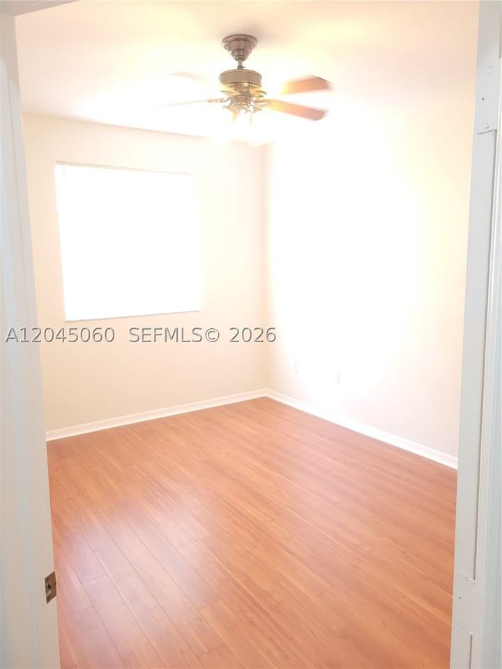 618 Sw 106th Ave #1511 - Photo 6 of 12