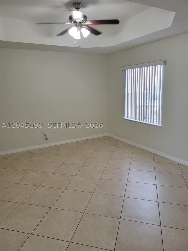 10691 Sw 6th St #804 - Photo 2 of 18