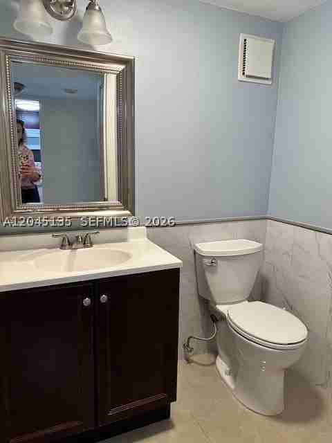 10845 Sw 112th Ave #211 - Photo 7 of 21
