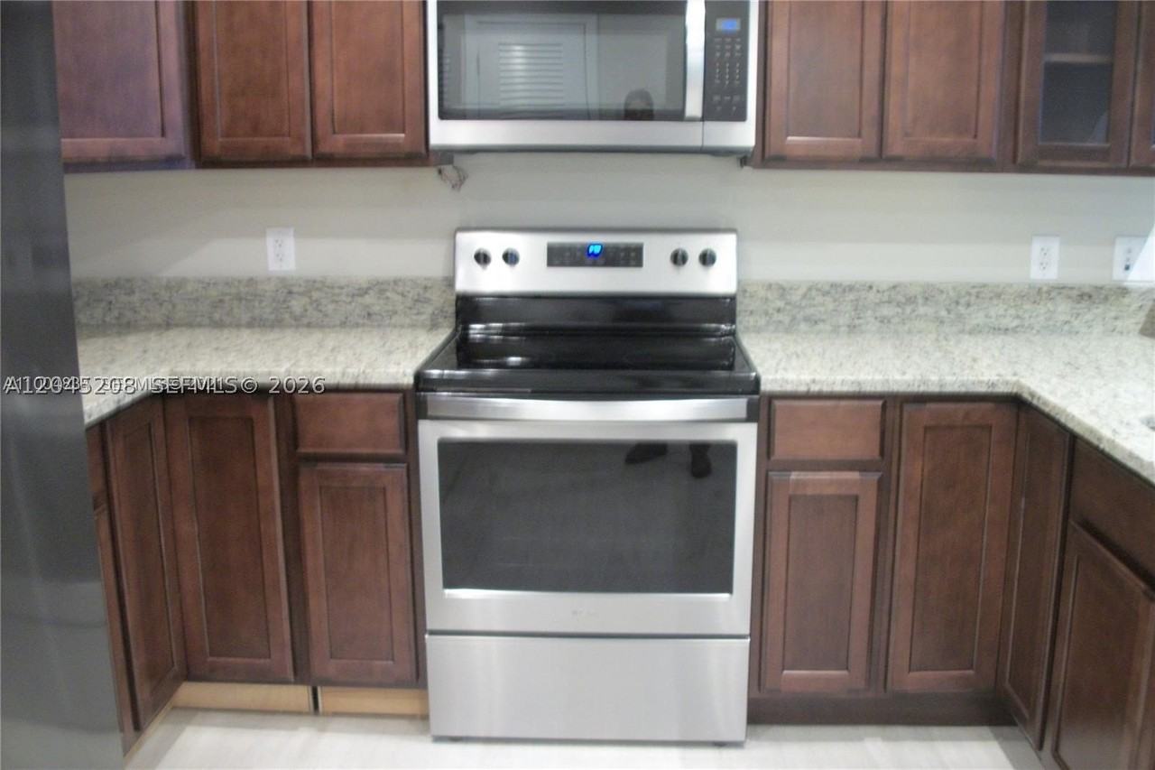13900 Lake Placid Ct #A24 - Photo 4 of 20
