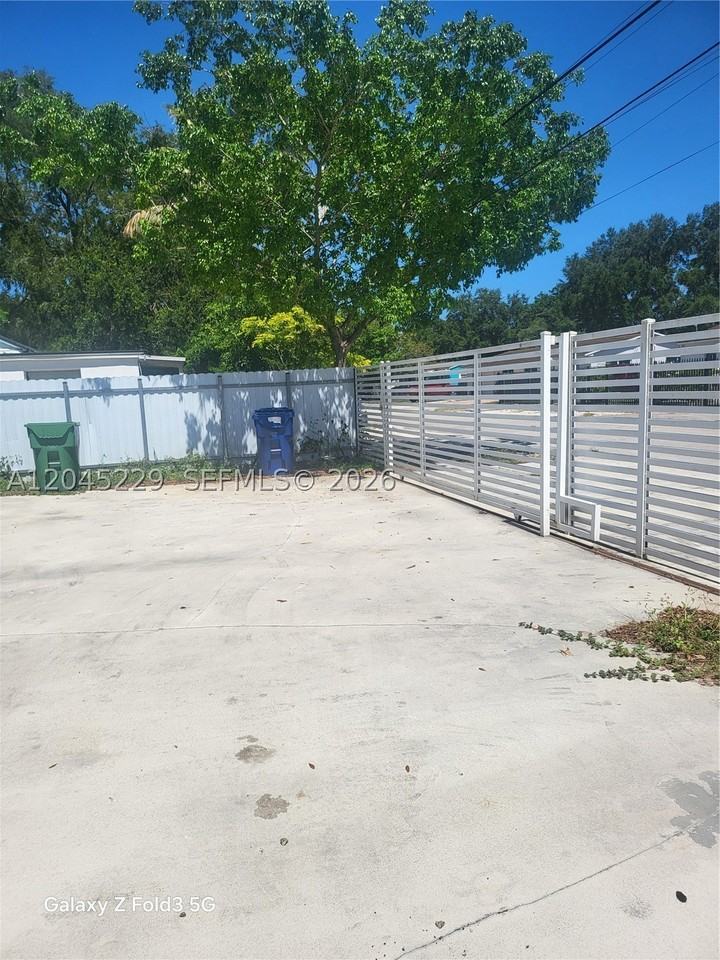 2467 Nw 95th Ter - Photo 6 of 18