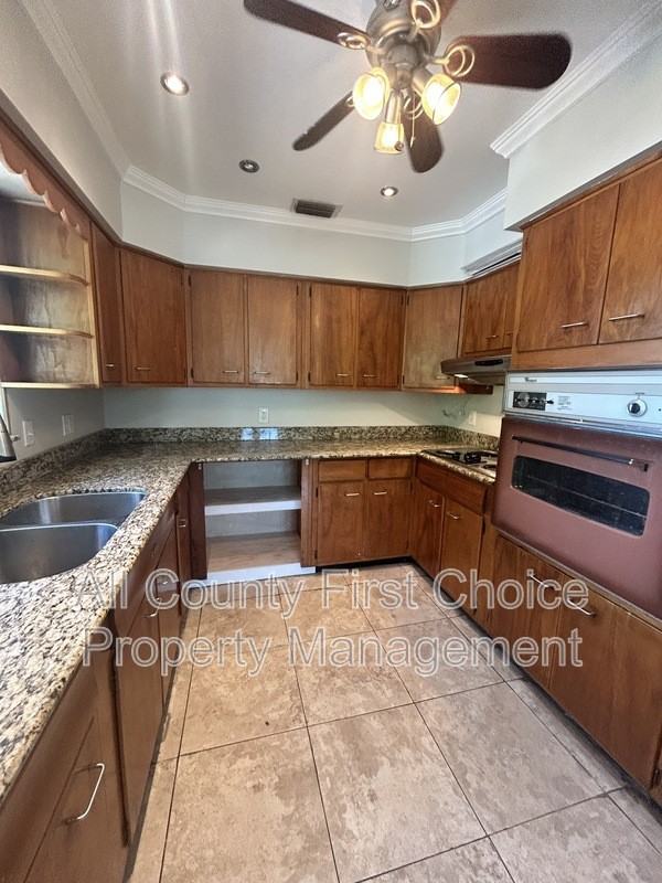 5119 28th Ave S - Photo 3 of 13