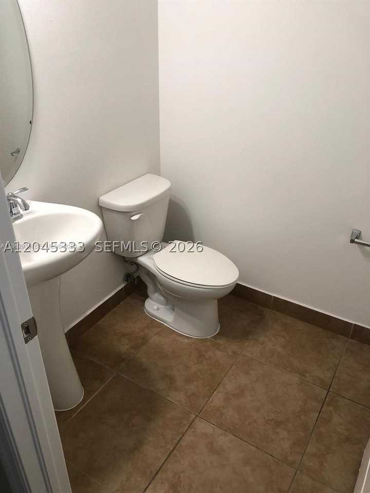 14264 Sw 272nd Ln - Photo 5 of 20