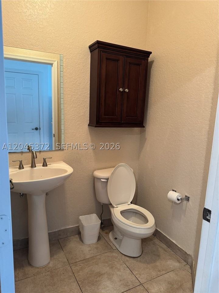 9763 Darlington Pl #9763 - Photo 4 of 18