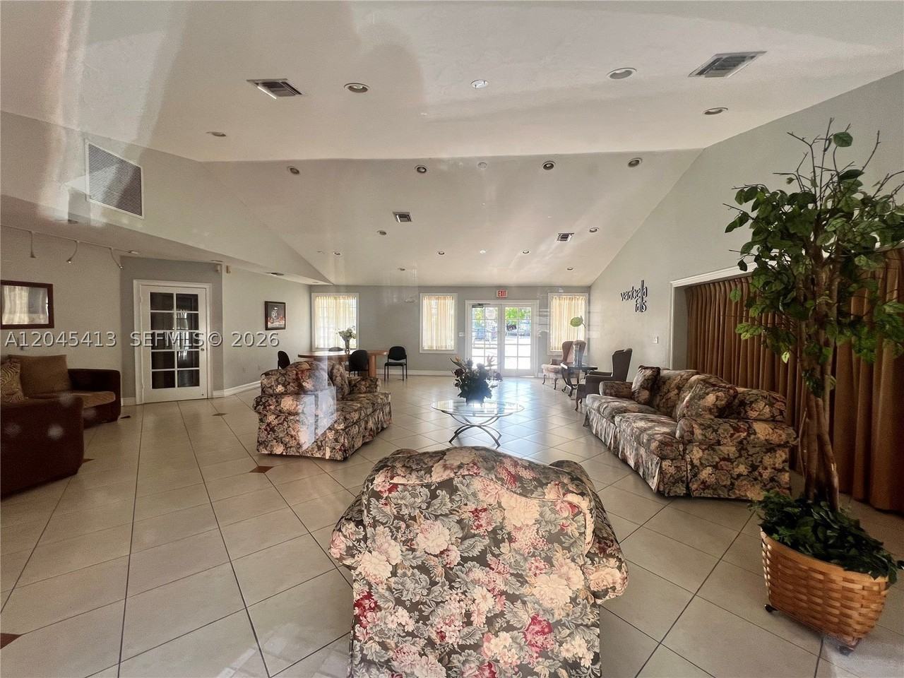 8255 Sw 152nd Ave #E209 - Photo 4 of 6