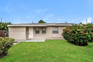 featured image of 4951 Sw 16th St