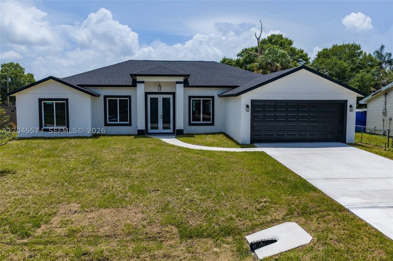 5203 Birch Dr - Photo 2 of 41