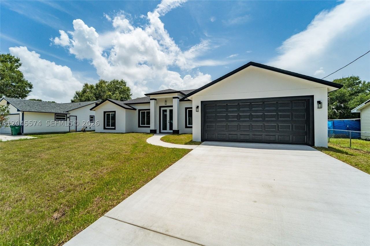 5203 Birch Dr - Photo 4 of 41