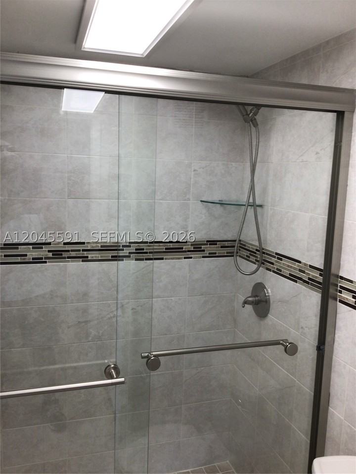 10975 Sw 107th St #302 - Photo 6 of 32