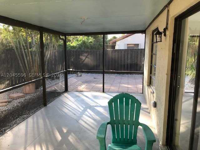 9124 Sw 112th Ct - Photo 4 of 13