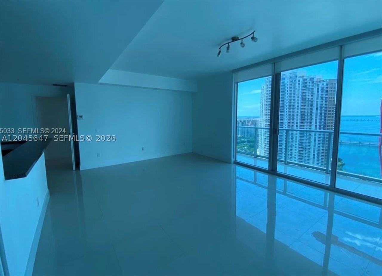 300 S Biscayne Blvd #T2302