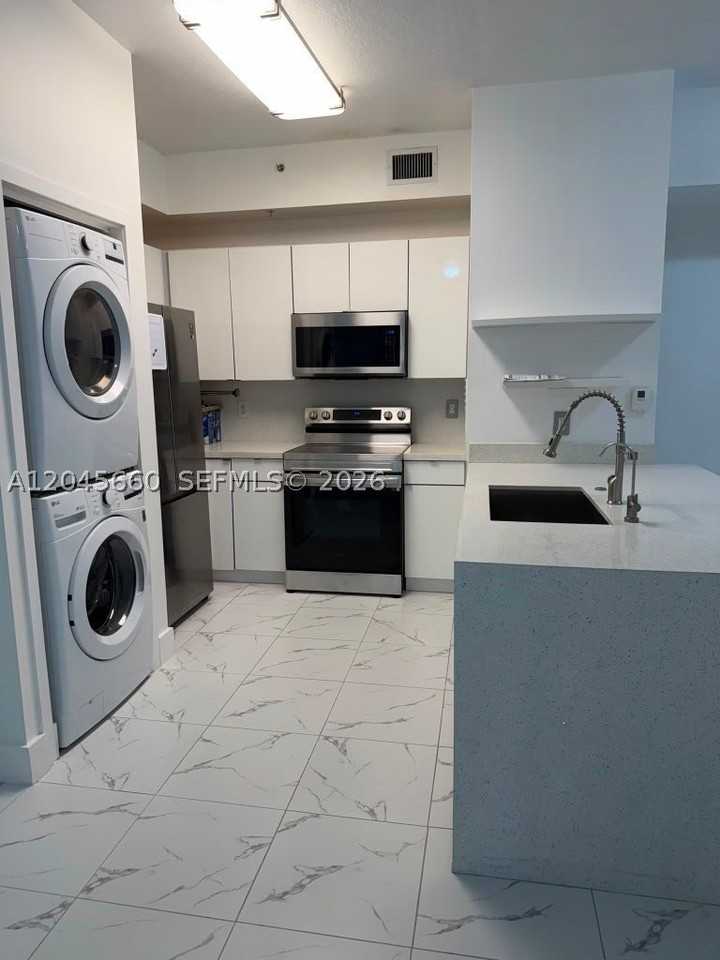 7220 Nw 114th Ave #105 - Photo 3 of 12