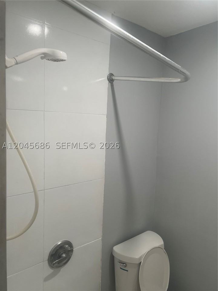 2118 N 19th Ave #1-4 - Photo 4 of 12