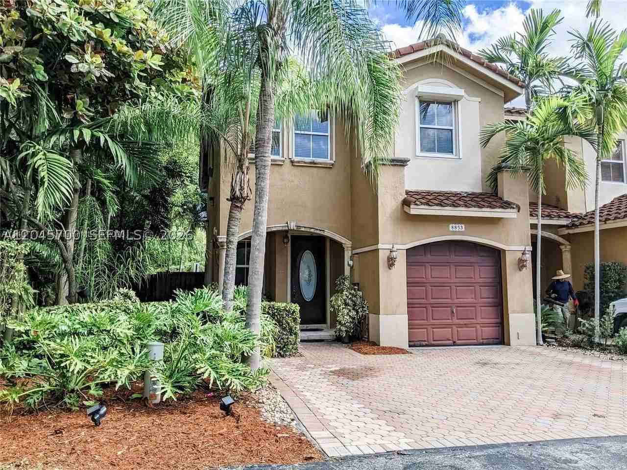 8853 Sw 108th Pl - Photo 2 of 24