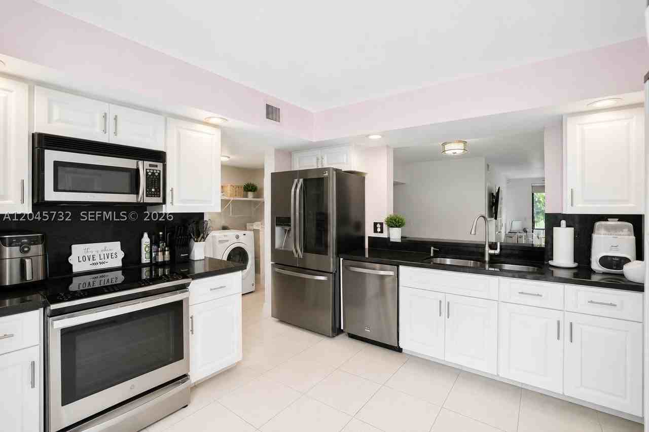 7758 La Mirada Dr #7758 - Photo 3 of 35