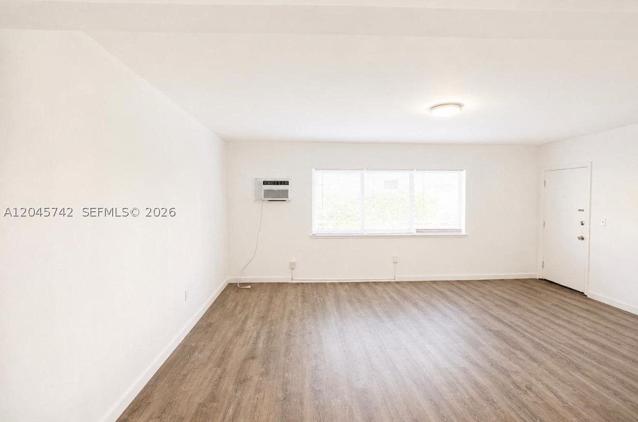7600 Dickens Ave #2 - Photo 2 of 9
