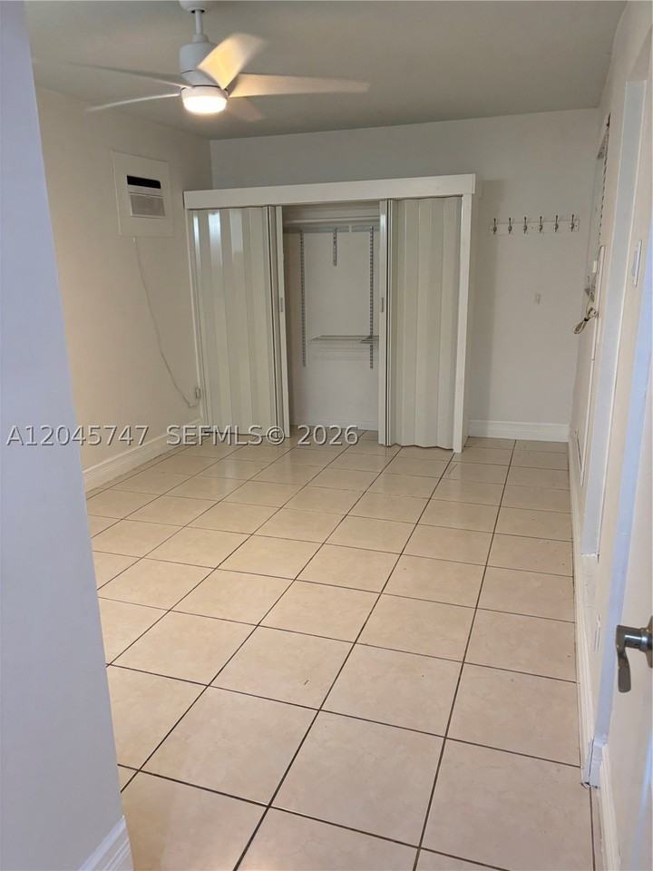 13326 Sw 61st Ter #0 - Photo 6 of 7