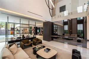 featured image of 10540 Nw 67th Ter